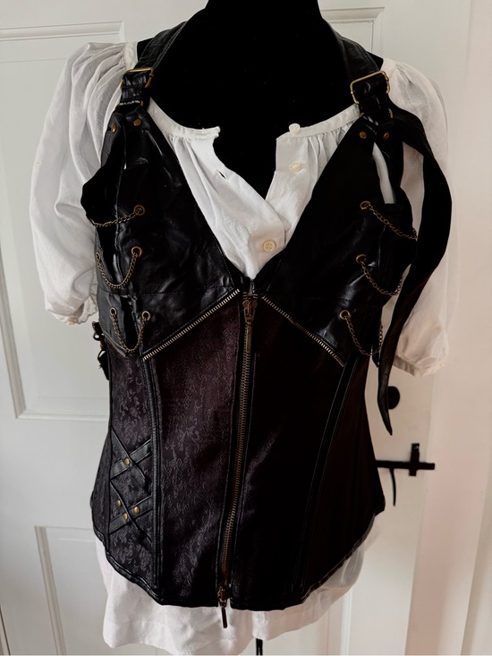 Source Unknown Other - Steampunk Black Corset Embellished with Chains & Metal Clips